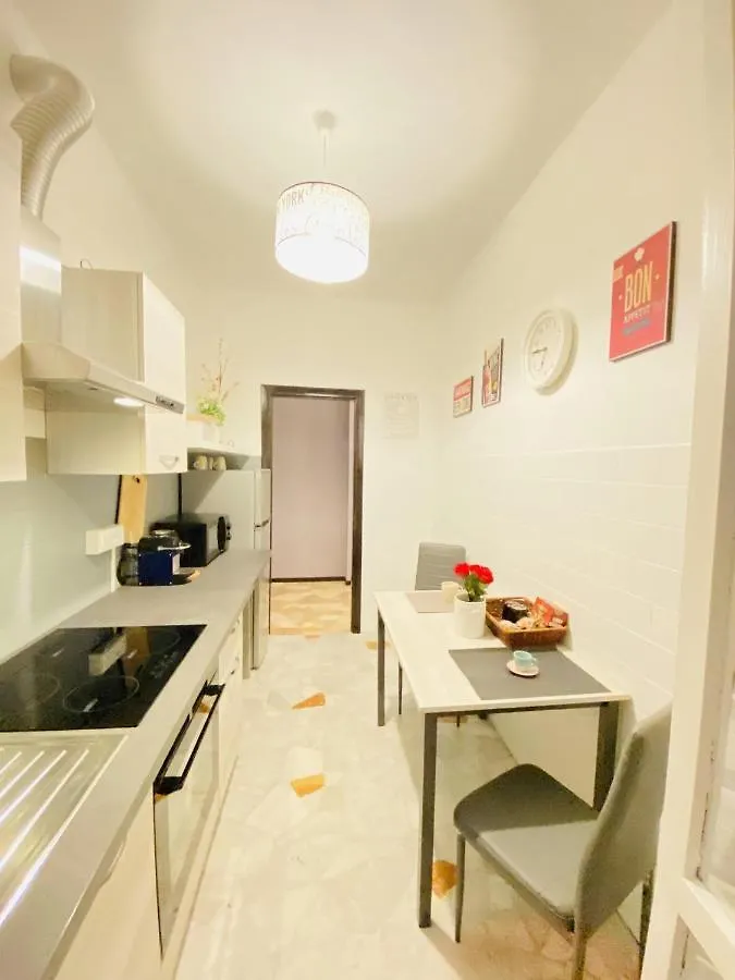 Guest house Milano Relax Room Brugherio Italy