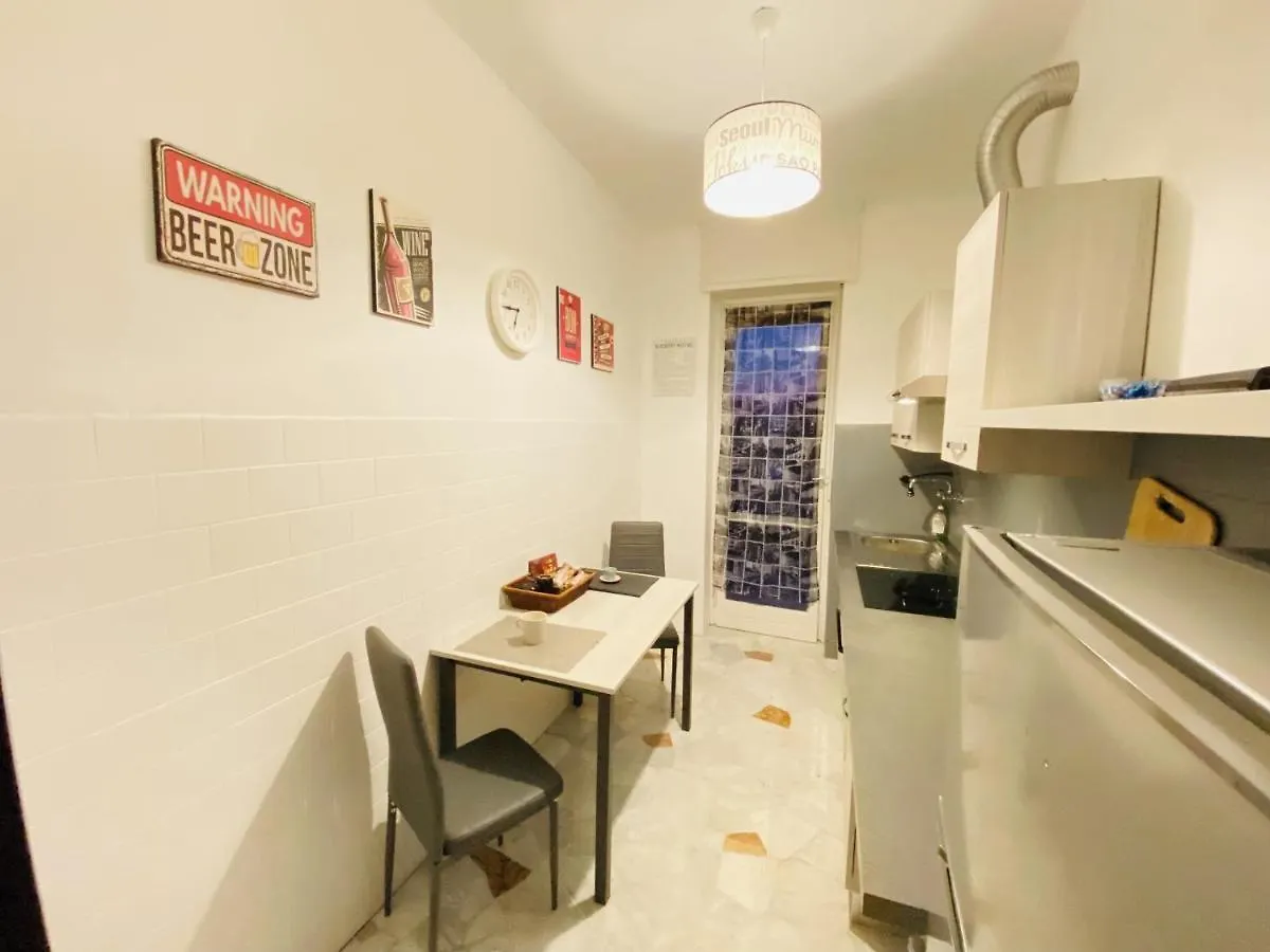 Milano Relax Room Brugherio Guest house