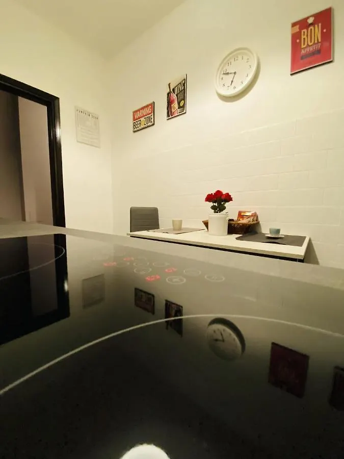 Milano Relax Room Brugherio Guest house