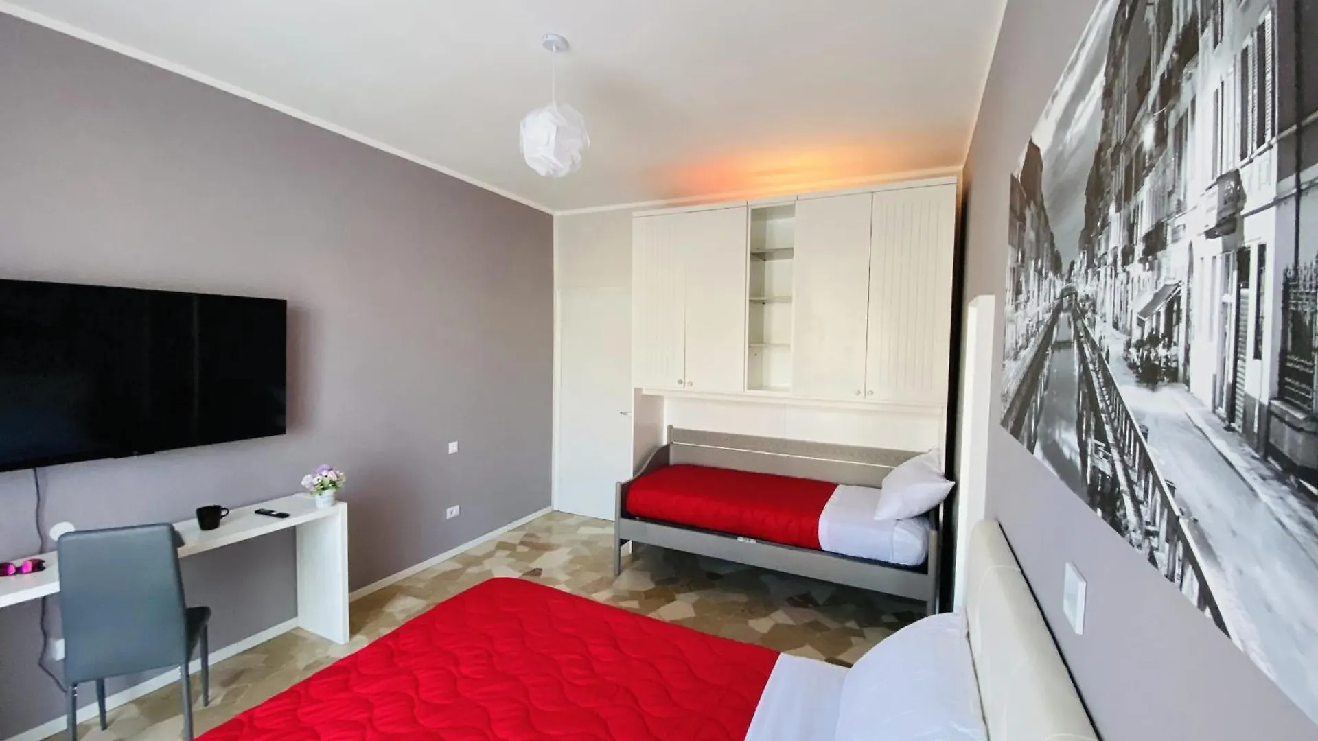 Milano Relax Room Brugherio Guest house