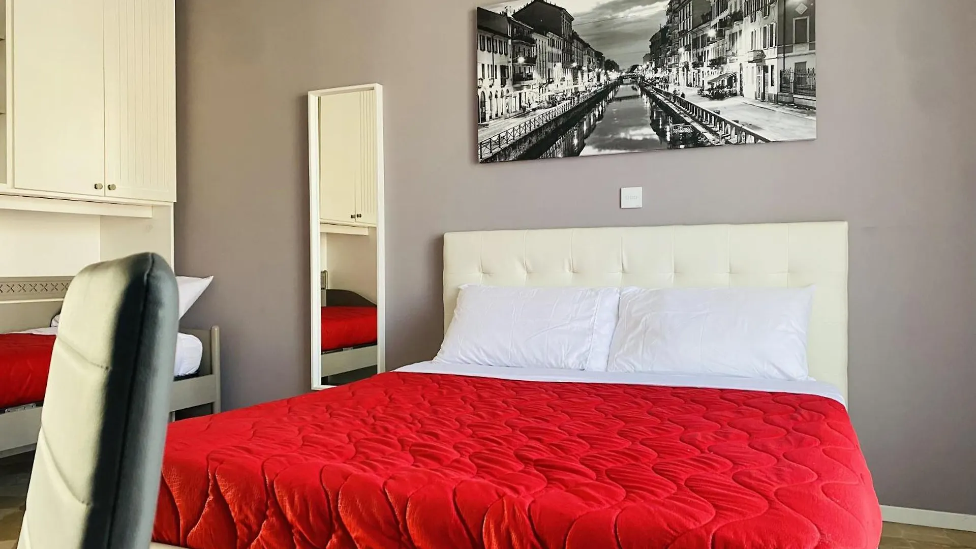 Milano Relax Room Brugherio Italy