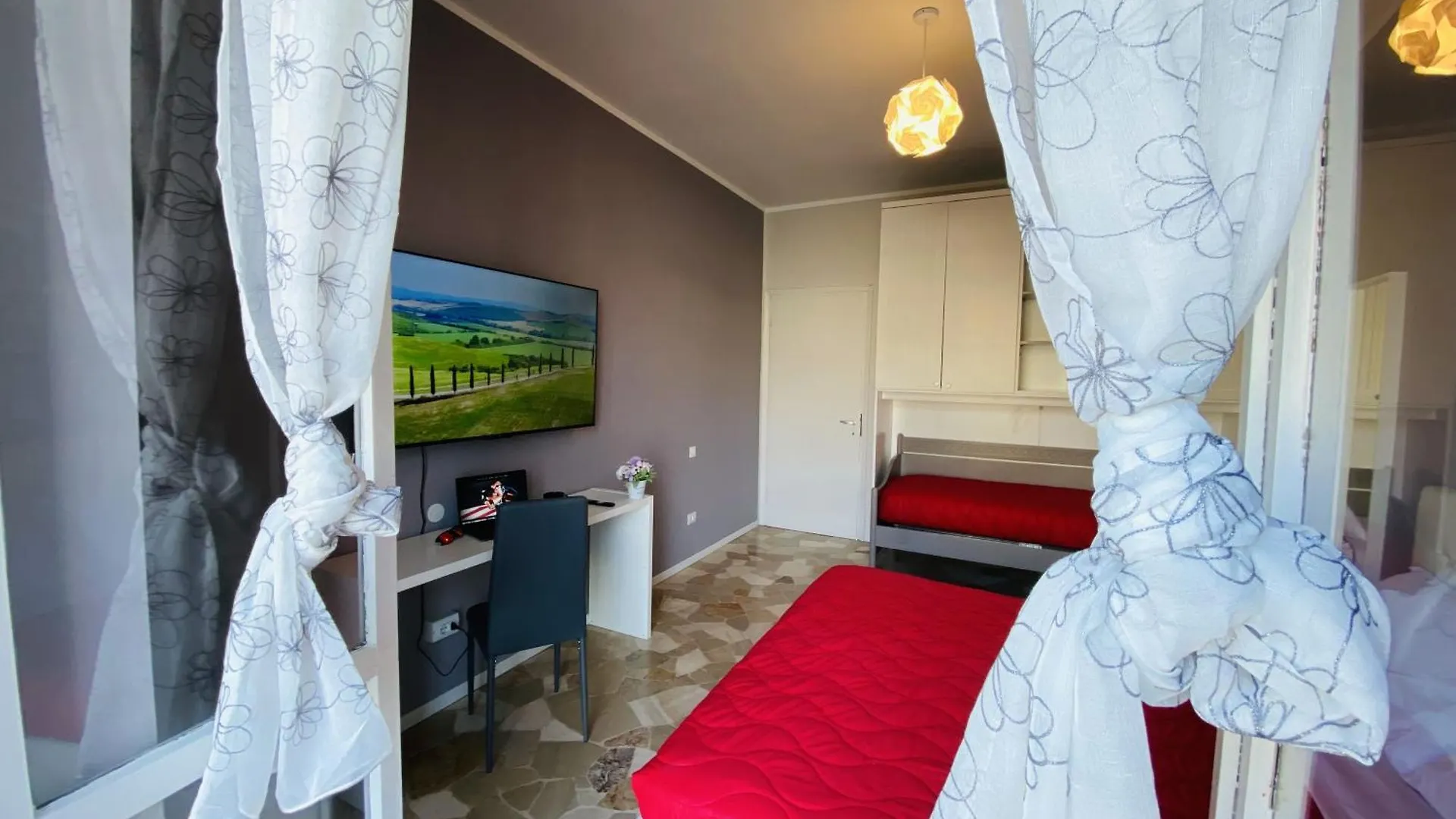 Milano Relax Room Brugherio Guest house