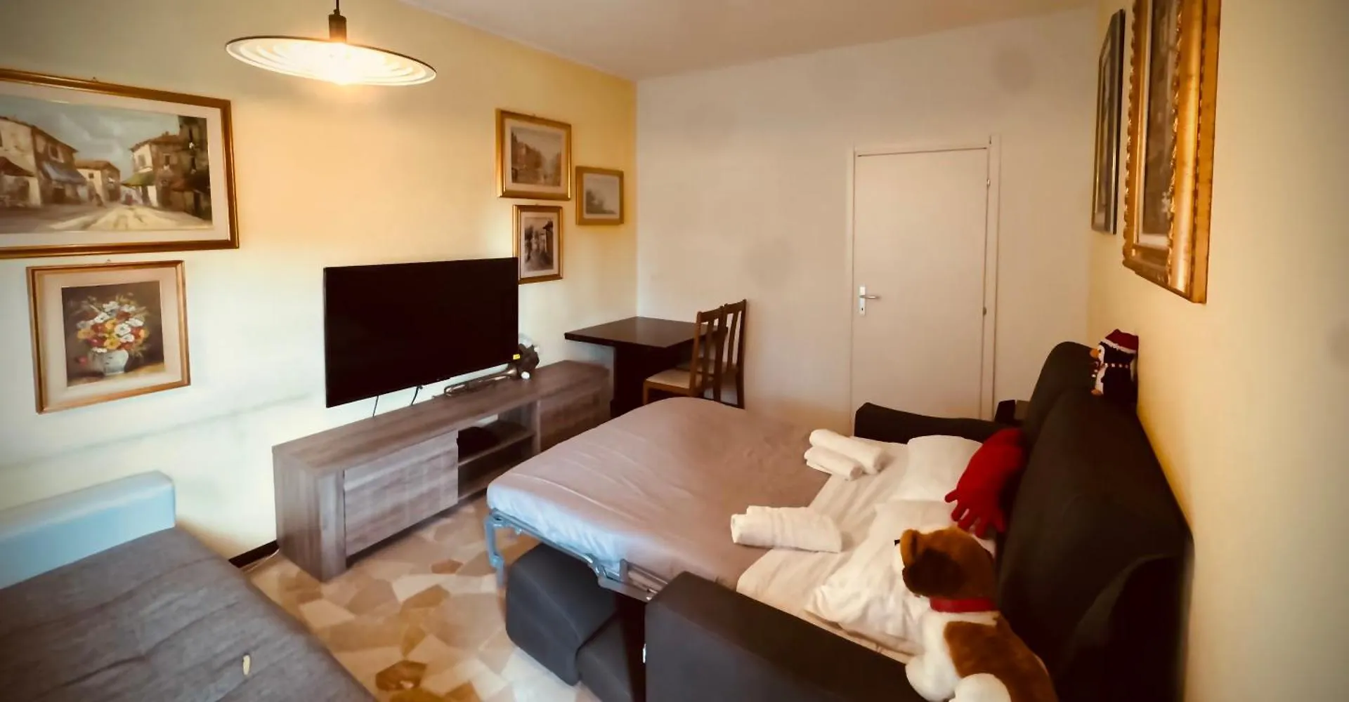 Guest house Milano Relax Room Brugherio Italy